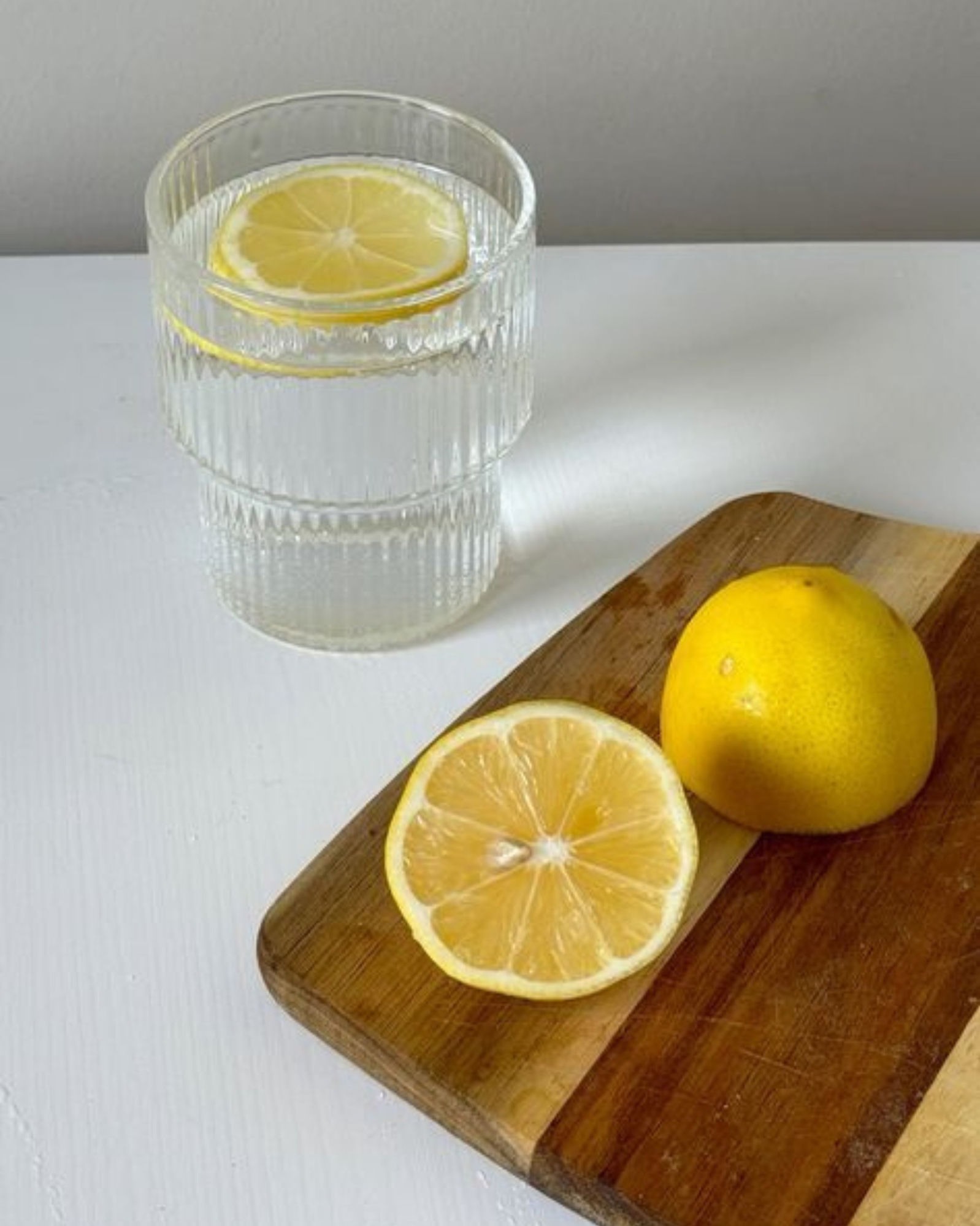 Eau citronnée
